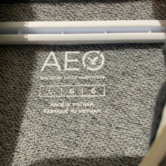 💘2 for $20💘 American Eagle Heather Grey Zip Up Hoodie - Picture 2 of 3